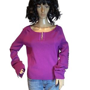 Q.U.E. Purple Rayon Blend Shirt Top with Silvertone Hardware Size Large NWT